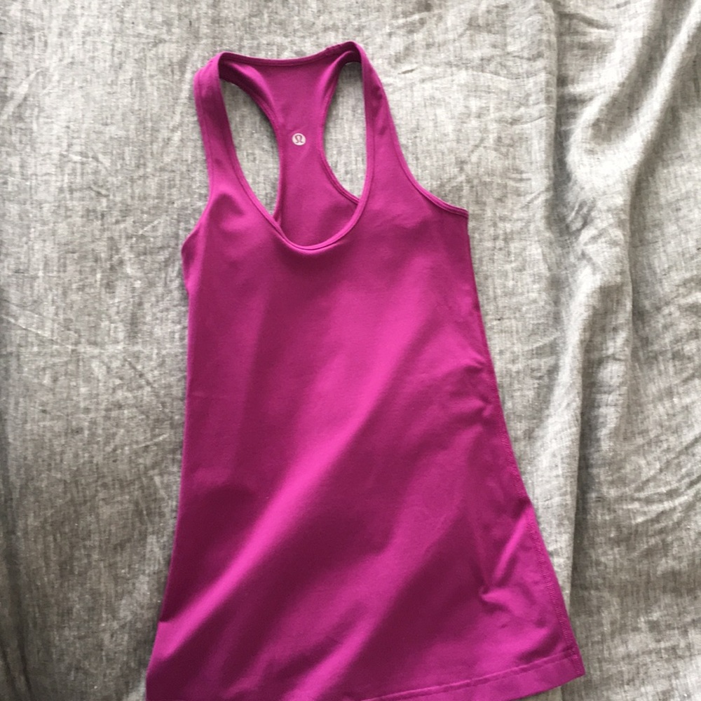 NWOT Lululemon tank